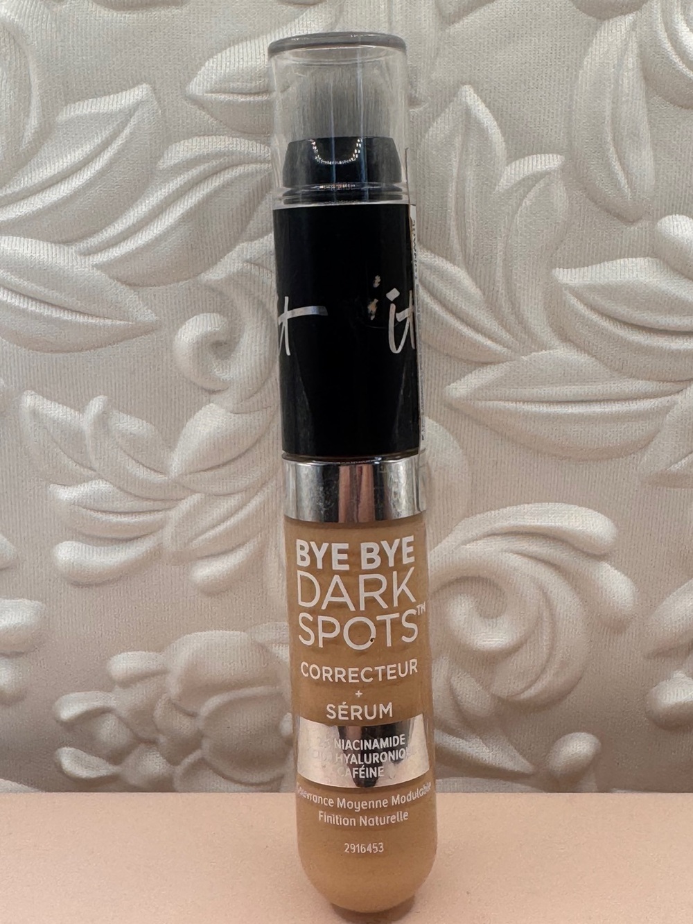It cosmetics bye bye dark spots concealer + serum buildable med. Coverage finish